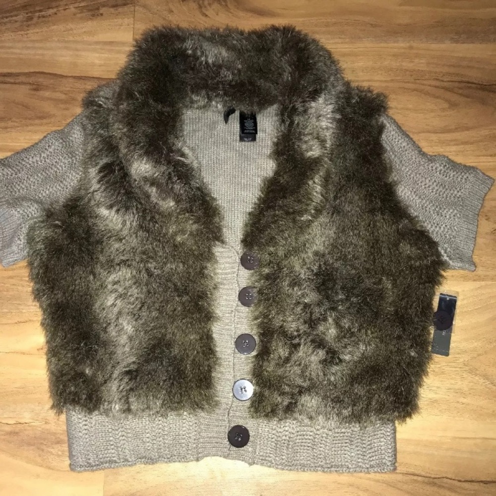 Bisou Bisou Michele Bohbot Sweater